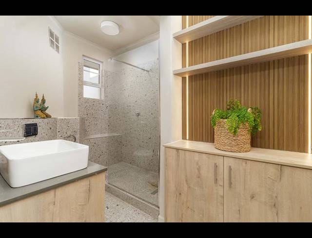 2 BEDROOM APARTMENT FOR SALE IN ZONNEBLOEM